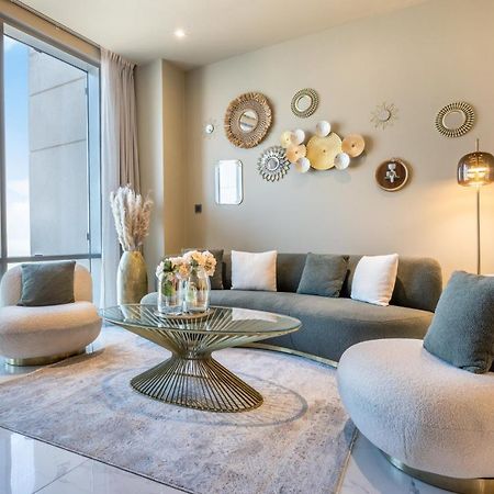 Bnbmehomes - Luxury 2B Apt - Al Habtoor - Amna Tower - 5044 Дубай Екстериор снимка