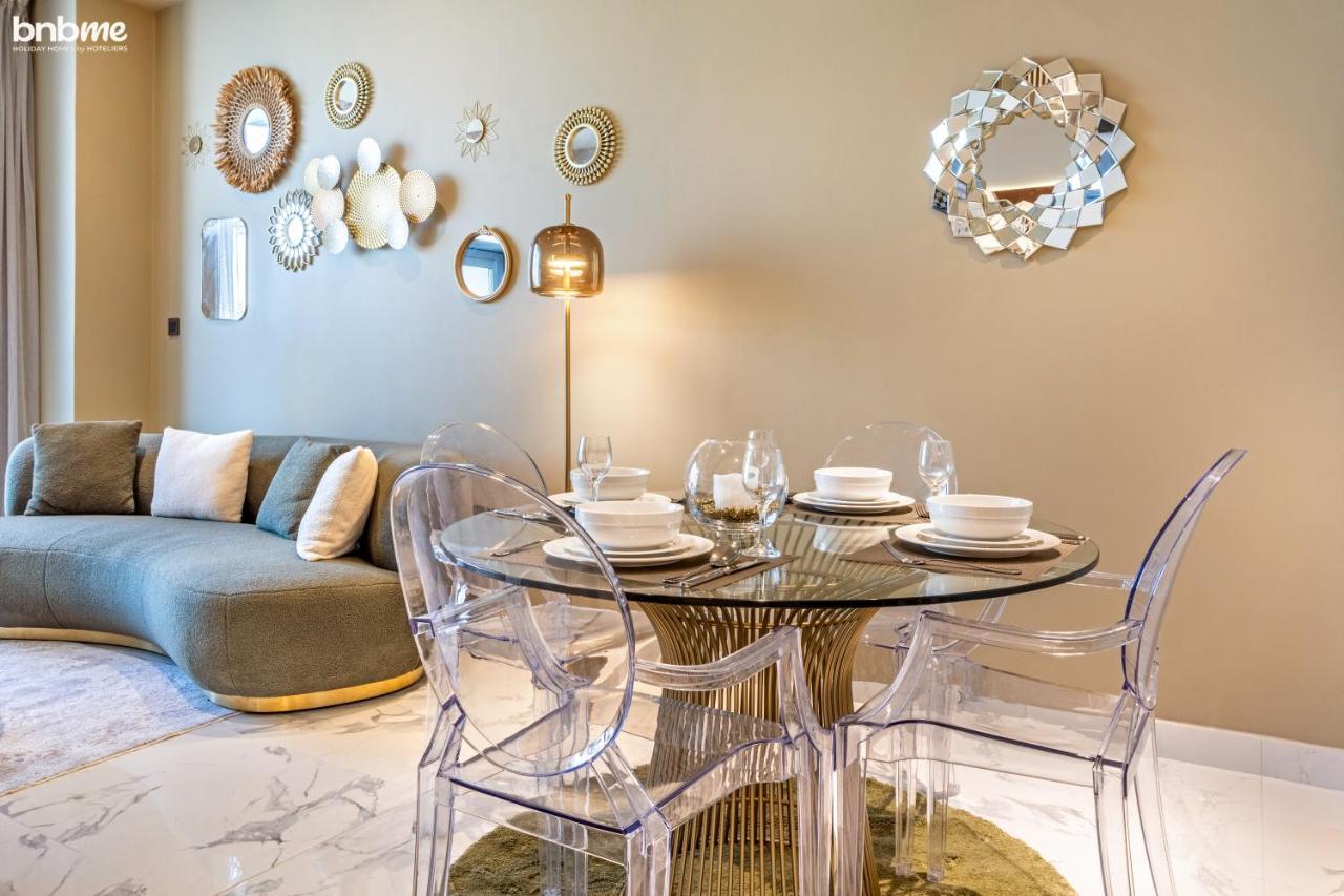 Bnbmehomes - Luxury 2B Apt - Al Habtoor - Amna Tower - 5044 Дубай Екстериор снимка